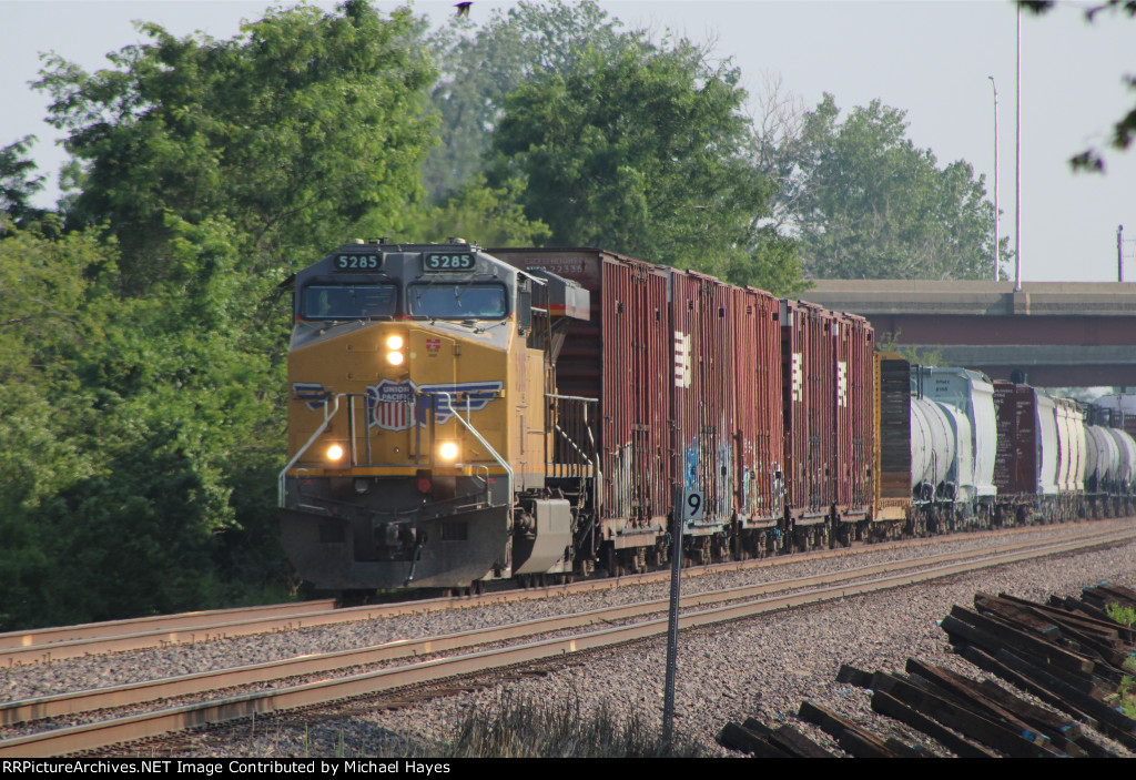 UP Freight Train in Columbia IL
